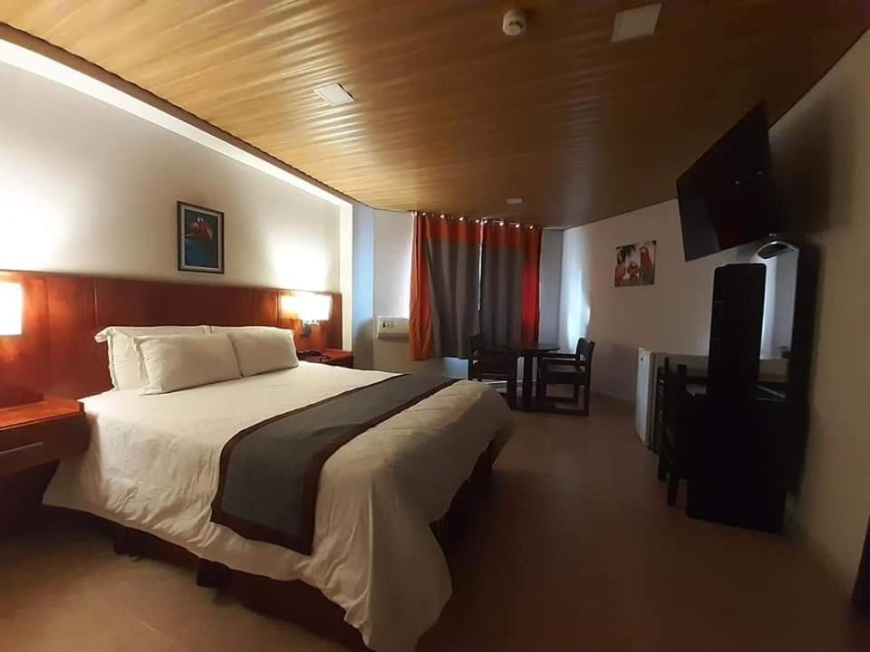 Hotel Guacamaya Пенономе Екстер'єр фото